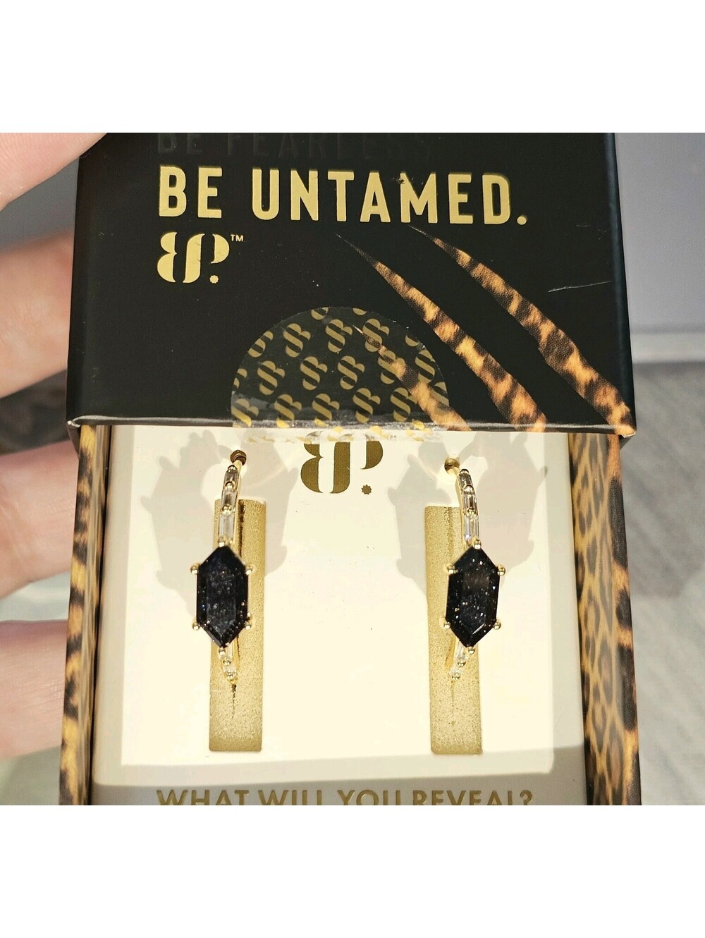 Untamed Bomb Party Wild Disobedience Lab Onyx Sandstone Earrings Gold Plating